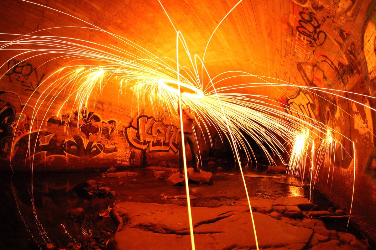 ExploringPhotos's tweet image. Best way to light up a tunnel