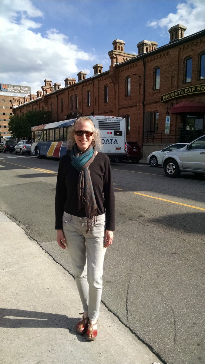 LoraHelou's tweet photo. Shirt-sleeve weather badge unlocked. #hellodurham https://t.co/DDmUCZbEzZ