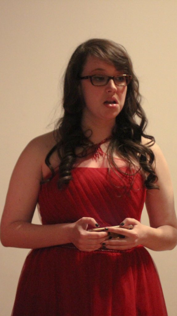 laurrren's tweet photo. Mood. #thissemesterneedstoend https://t.co/Urmmb2cqOq