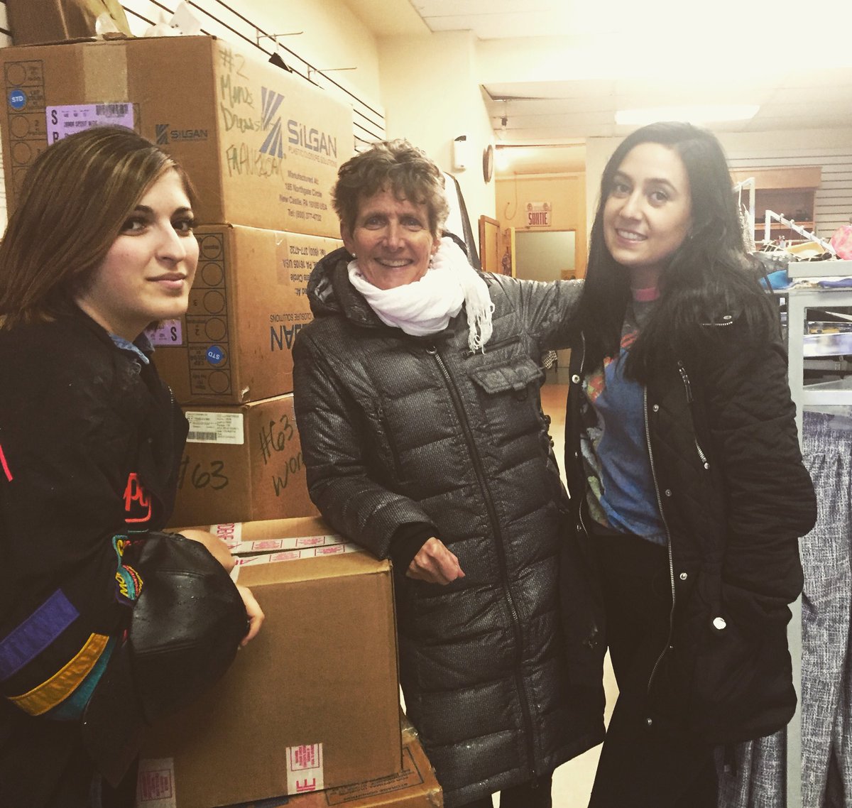 entreprisemode's tweet photo. Yesterday, the Team made their final #EntrepriseGivesBack to Tyndale St-Georges Community Center! https://t.co/WhjtZ1i7rf