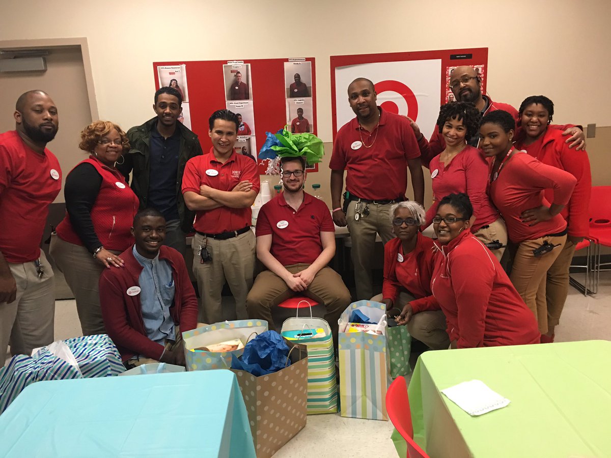 This guys gonna be a poppa!@LOD_Adam!! <a href="/DougieFreshest2/">Douglas Jordan</a> #FastFunAndFirstBorn #TargetDad  <a href="/TGT_Andre/">Andre Joyner</a> <a href="/tanyafortarget/">TanyaTarget</a>