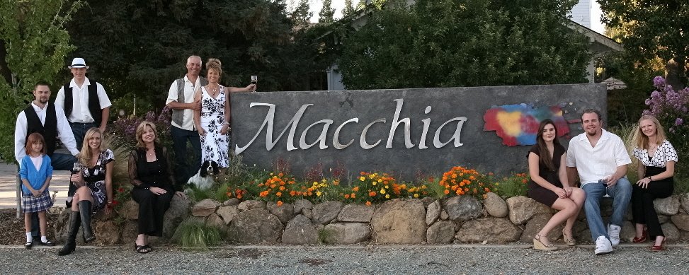 GarLicit's tweet image. Thanks to customer requests at local retailers, GarLic it! now available at Macchia Winery in Acampo, CA