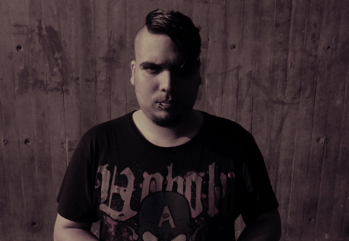 DistrustArmy's tweet photo. Víctor Rondón - Vocals
@xkillingkindx
#distrustarmy #metal #vocal https://t.co/Kp7uwerZPL