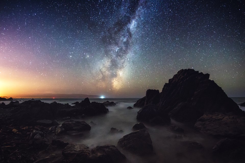 theartofnight's tweet photo. Tonight, great weather for #TheArtOfNightWLG
@KeithKeller @DrJimmyStar @KaikouraNZ
https://t.co/8KfZyq1roE https://t.co/atSqeaw3LD