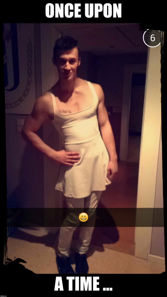 ludodeley's tweet photo. Once upon a time ... I got this snapchat 😂 https://t.co/GrBRcH3NJm