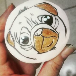 Joy_PhotoCam's tweet photo. #Pug #InfinityBakery #AlgoDelTrabajoDeHoy https://t.co/osZIAS9QPV https://t.co/4LA8f7tHQ1