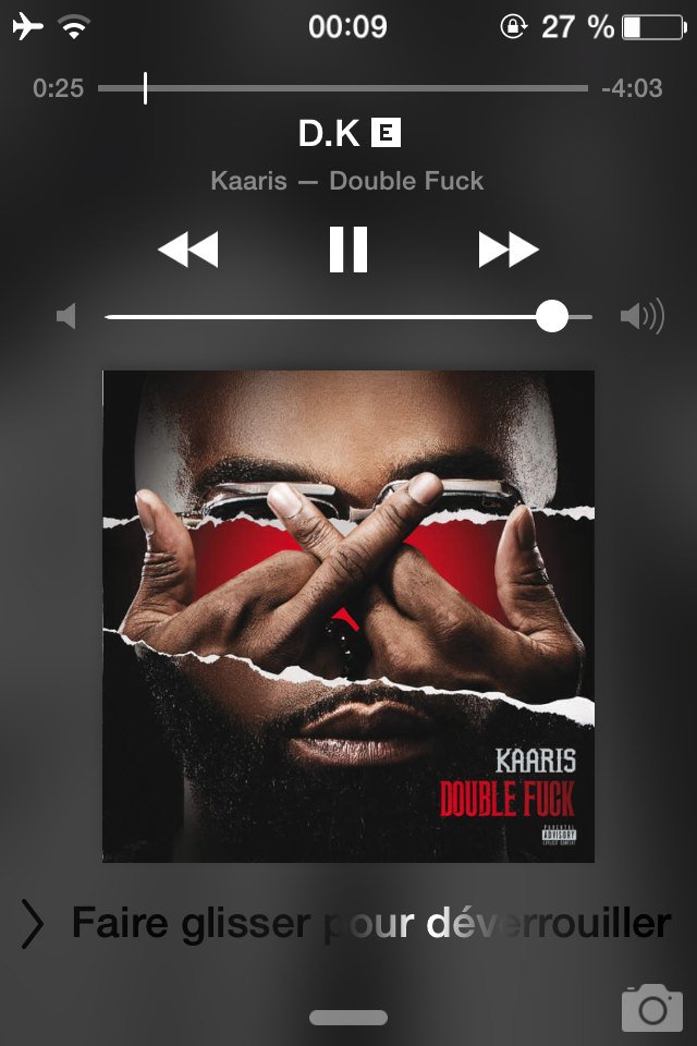 kimou_unkut's tweet photo. @KaarisOfficiel1 #double #kalashnikov 🔫🔫 #doublefuck _|_ _|_ #D.K #kdoublerotor #93 #65 #27 #rgt j'ai dis puteeeee 💪 https://t.co/cirrZNQkf2