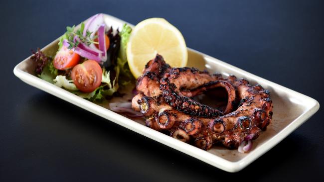 saweekendmag's tweet image. @Simon_food gets served "exactly the kind of dish we had dreamt of". 
bit.ly/1WiXeDF #saweekend