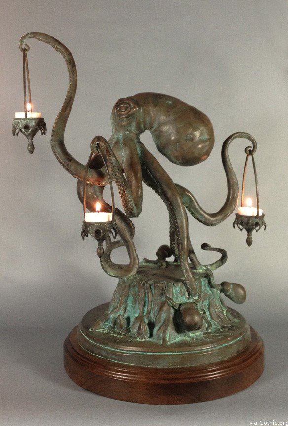 HorrificFinds's tweet photo. Amazing Walktopus Candle Holder by artist Scott Musgrove...
https://t.co/N8x5Jh1n6W
#HorrificFinds #Gothic #Statue https://t.co/h9ZRz7I0PX