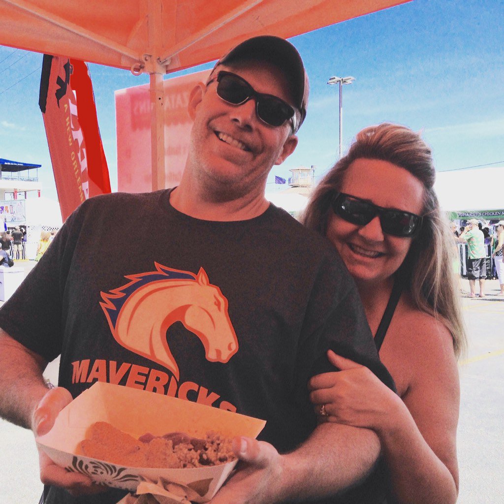 Our new friends from Dallas enjoying some catfish and <a href="/Zatarains/">Zatarain's</a> dirty rice