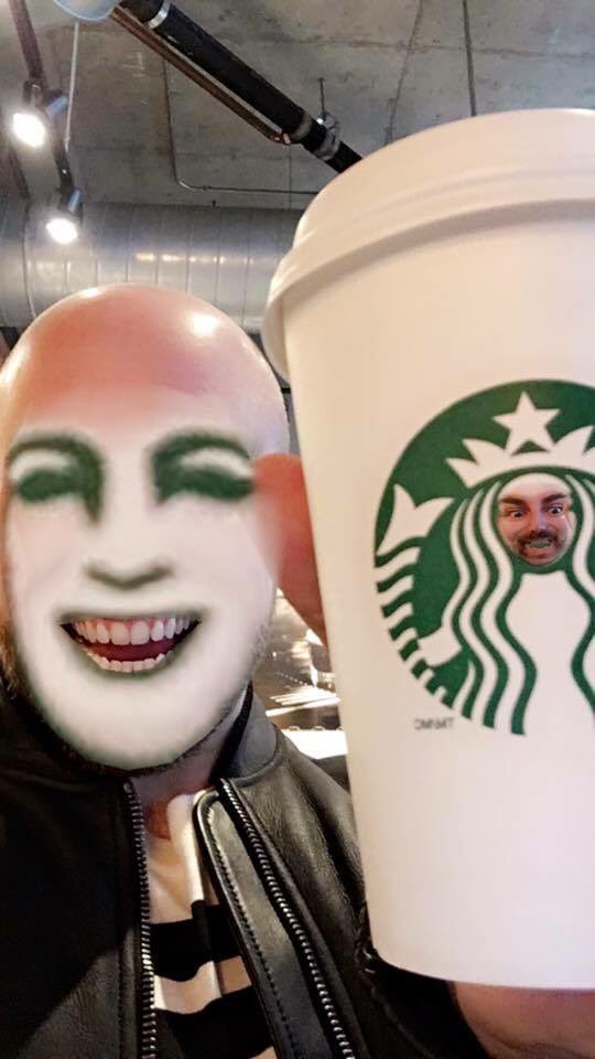 PnutBttrJelly90's tweet image. @MatthewSantoro All I've got to say is....bravo! 👏👏😆