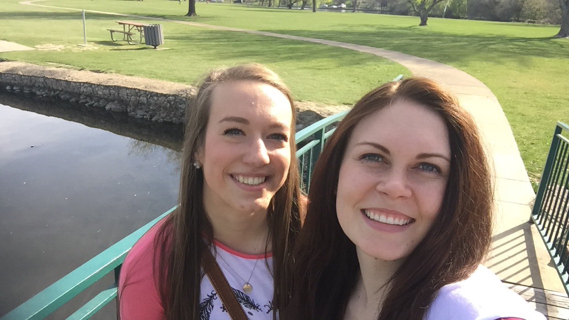 krammaur's tweet photo. Today was one for the books #melsbdayweekend #wearebestfriendgoals πβοΈπ https://t.co/HzC2GFjurR