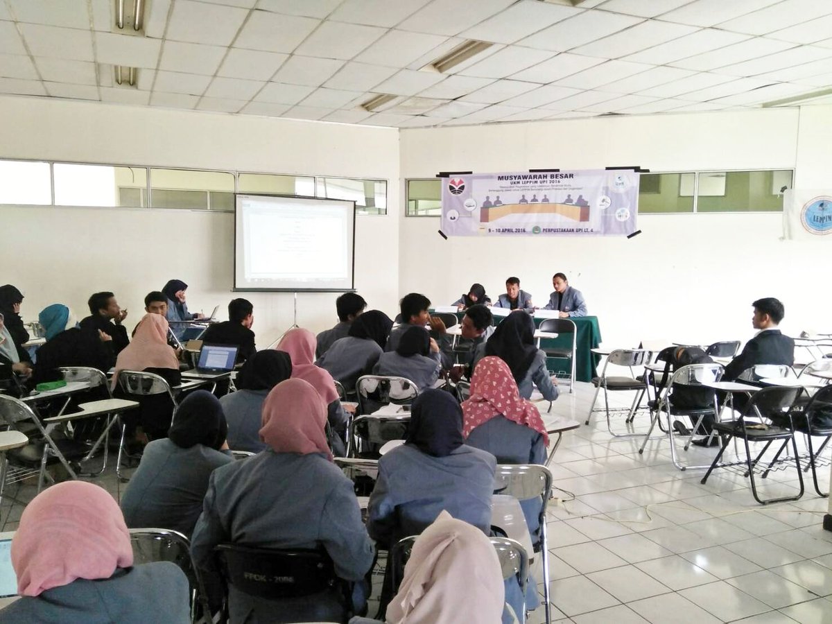[LIVE REPORT MUSYAWARAH BESAR UKM LEPPIM UPI 2016] 
Ayo teman2 segera merapat ke perpustakaan upi lantai 4 😊