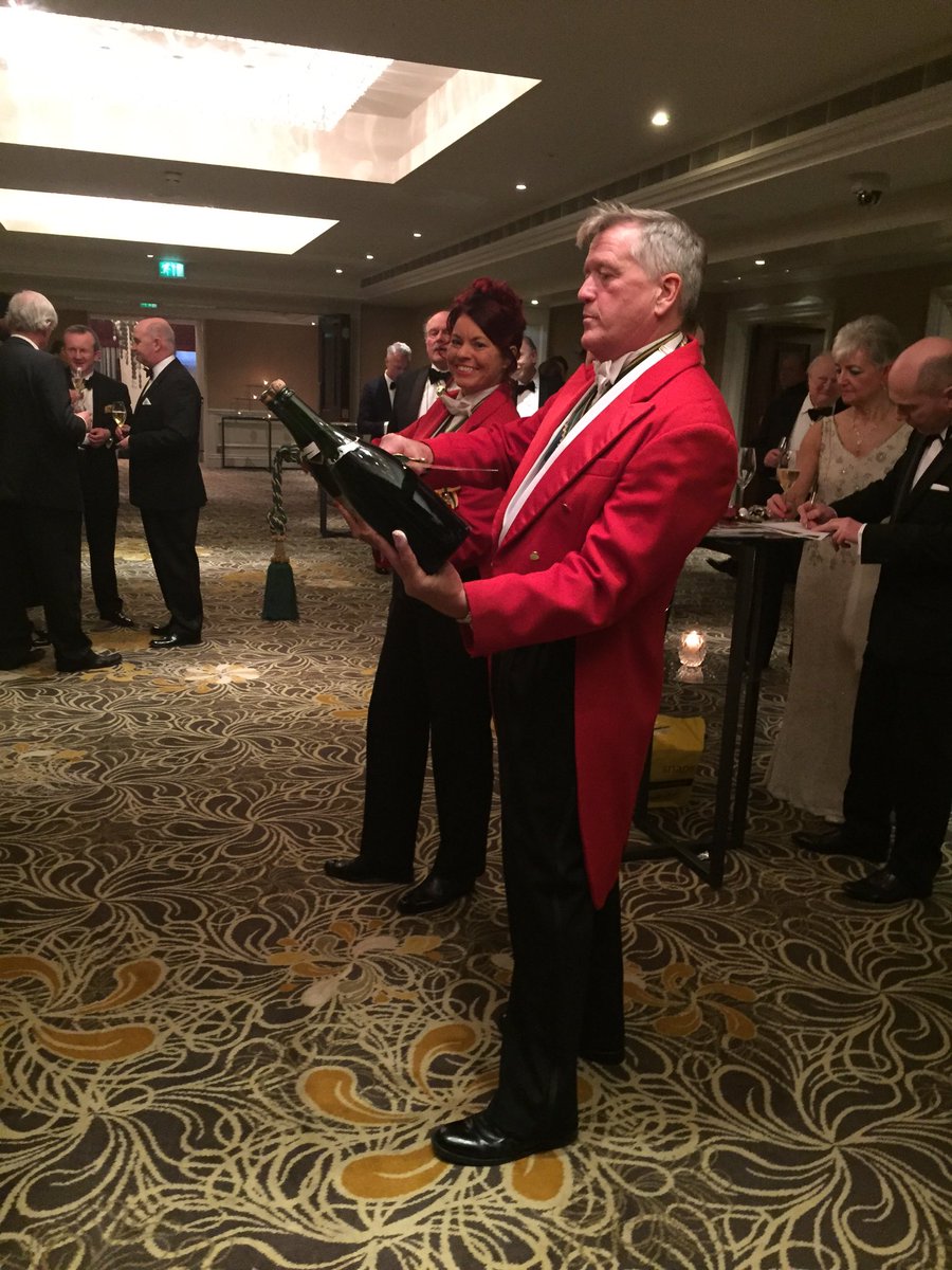 KentishSabreurs's tweet photo. Us Becoming officers @Langham_London. A superb evening @Langham_London becoming a #caveaux 

https://t.co/4NyZVg33BT https://t.co/giNSBq0YaG