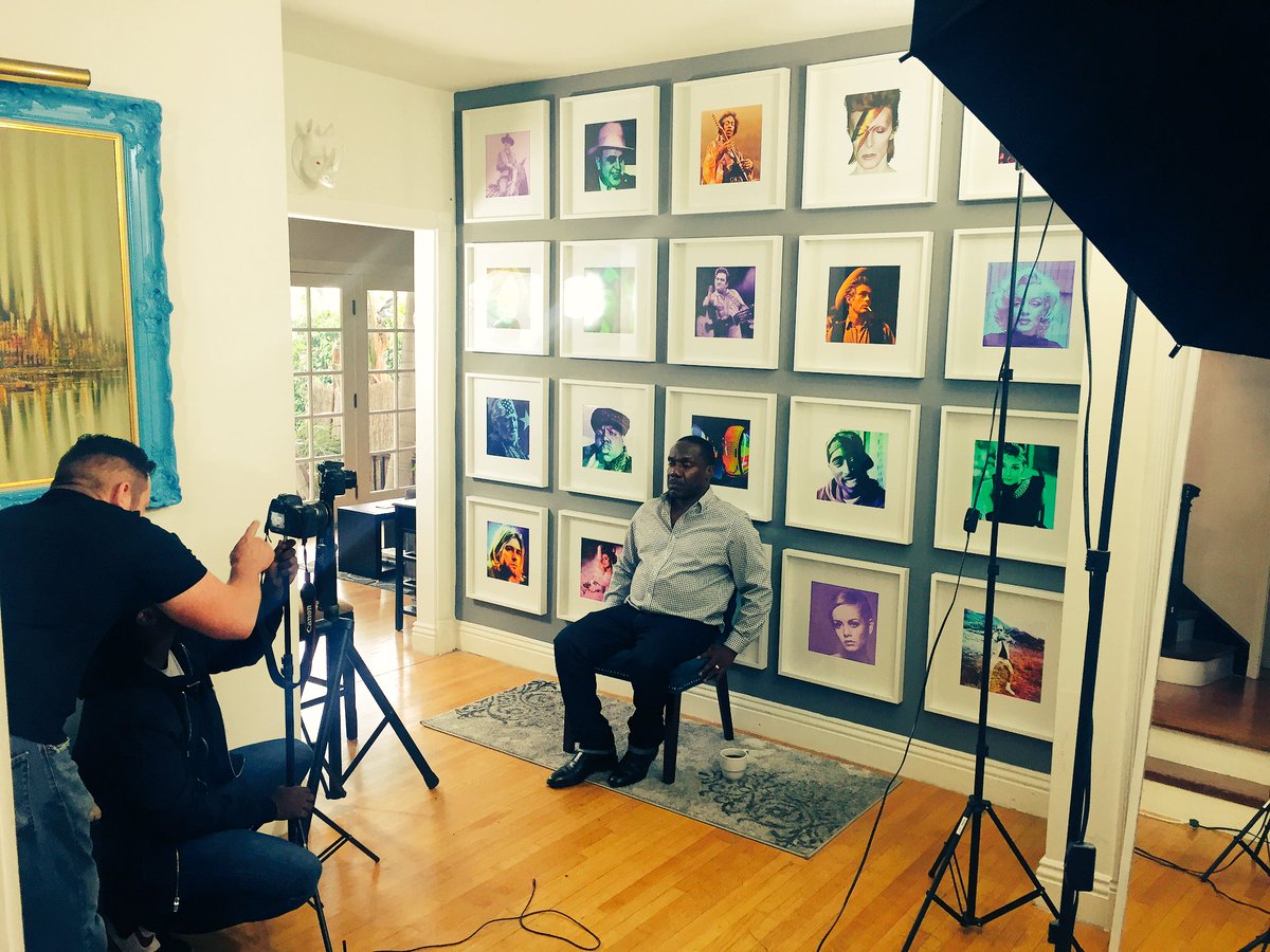FundHipHop's tweet photo. Such powerful stories! Raw emotion! Amazing interview! @AllHartMedia #Tupac #TupacBook #FundHipHop https://t.co/FTdFHoxgTI