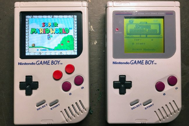 xataka's tweet photo. Destacado: El super emulador retro que une una Game Boy, una Raspberry Pi Zero y un cartuch… https://t.co/Pmupma8lvu https://t.co/XwkDuHEd7Y
