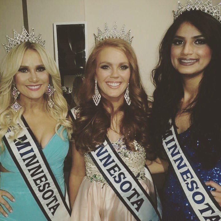 1MNredhead's tweet photo. #PageantProud Minnesota sister queens for life ππΈπΌ https://t.co/zAGFaMILHO