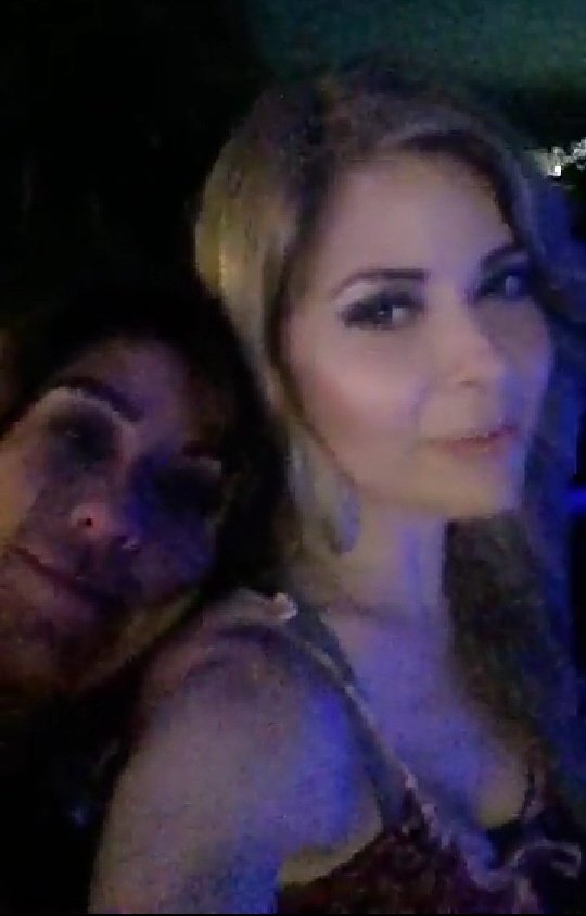 DianaMariposaG's tweet photo. @GloriaTrevi @ConsueloDuval Ustedes Siempre hermosas! Que lindo verlas juntas 😚❤😚❤ #HermanasDelAlma https://t.co/ejZQn6E1pt