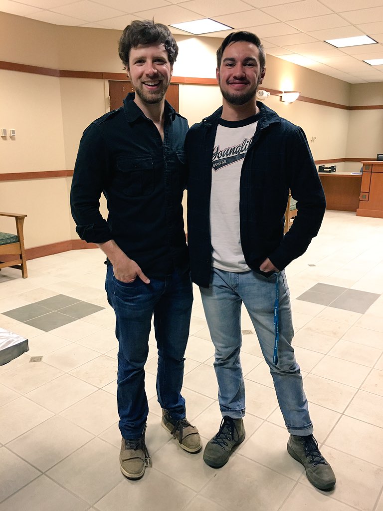 SuperLogann's tweet photo. I freakin love tim #TimberWolfMemories https://t.co/5aFO3j60w7