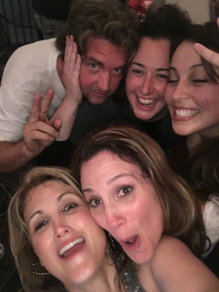 Leslie W Pilibosian (@lewilson77) on Twitter photo 