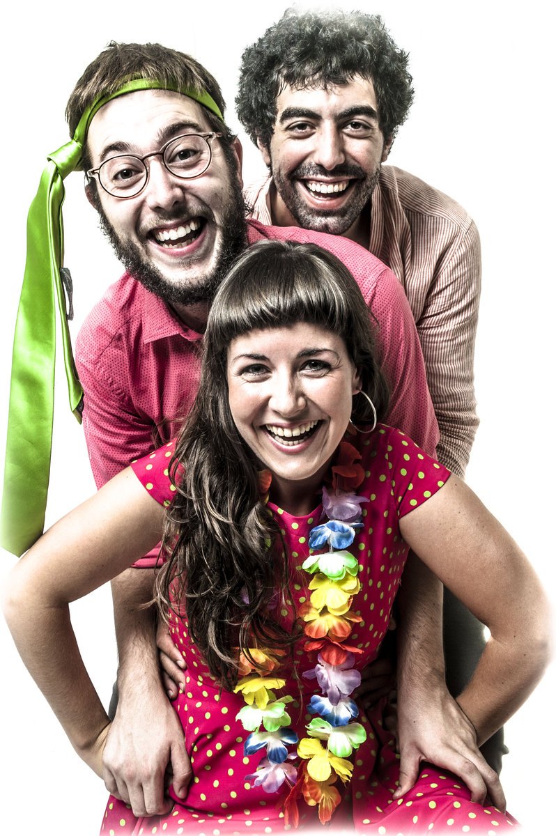 <a href="/blaicasals/">Blai Casals</a> <a href="/manusabate/">ManuSabaté</a> i <a href="/HeuraGaya/">Heura Gaya</a> són <a href="/tradipatxanga/">Morena Tradipatxanga</a>. I avui, al MANS, us hem presentat el seu disc. #hopetaran