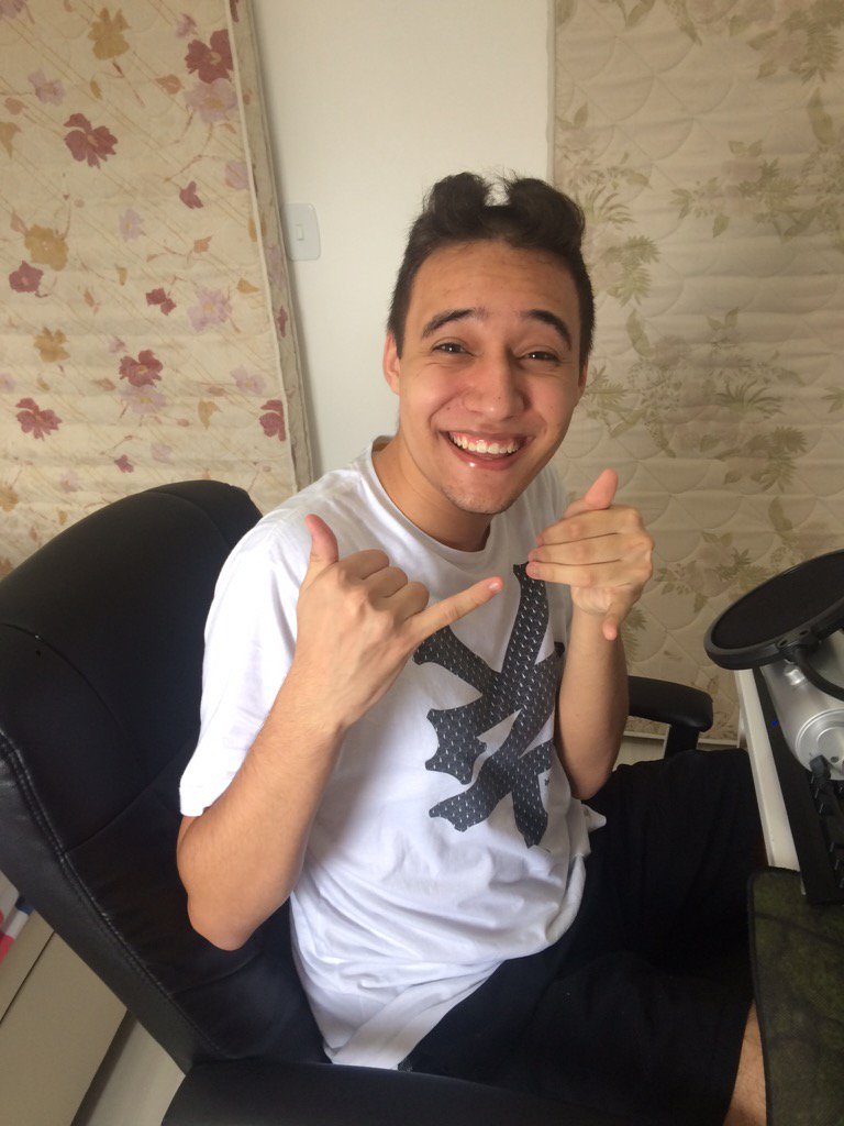 PoxToc's tweet photo. @VirosGamer to feliz dilmas https://t.co/maHiKFrwSu