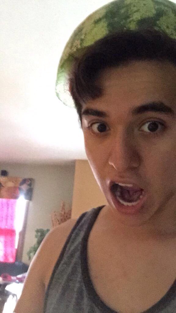 <a href="/Jackieeelin_/">J 🪼</a>