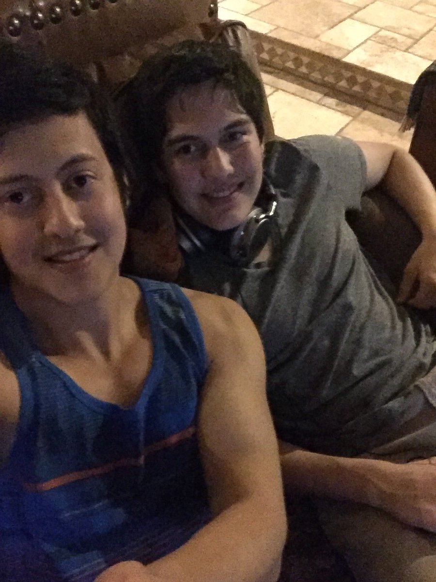 Happy 16th Bday to my lil bro! 🎉