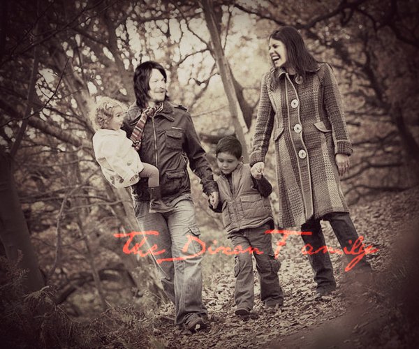 We_Aint_Them's tweet photo. I agree. We went through a lot to git here. #DixonFamily @GreeneTigerEyes @DixonNugget @RheeHopeDixon https://t.co/VjjVk7G5rH