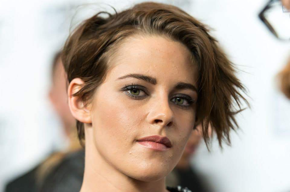 strangergirI's tweet image. Te deseo todo lo bueno del mundo porque sos una gran persona,gran actriz,gran mujer HAPPY BIRTHDAY KRISTEN STEWART 😙