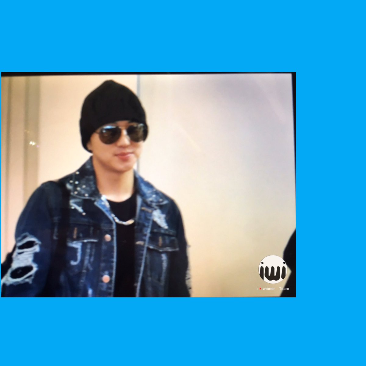 #위너  일본 도착