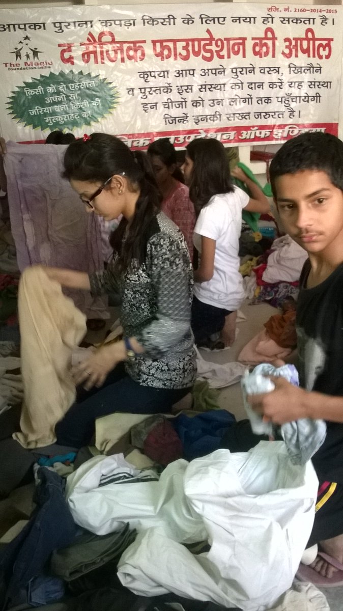 themagicngo's tweet photo. Old Cloths,Books&amp; Toys collection camp in Unnao.. #Stand4Society
Campaign #DonateAnything Thanks Unnao 4 ur support https://t.co/v6aXDvpHsY