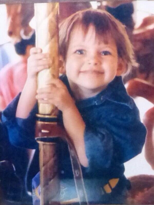 cloudstewart's tweet image. Happy Birthday Kristen Stewart 😭😍 I love you so much my Queen ♥