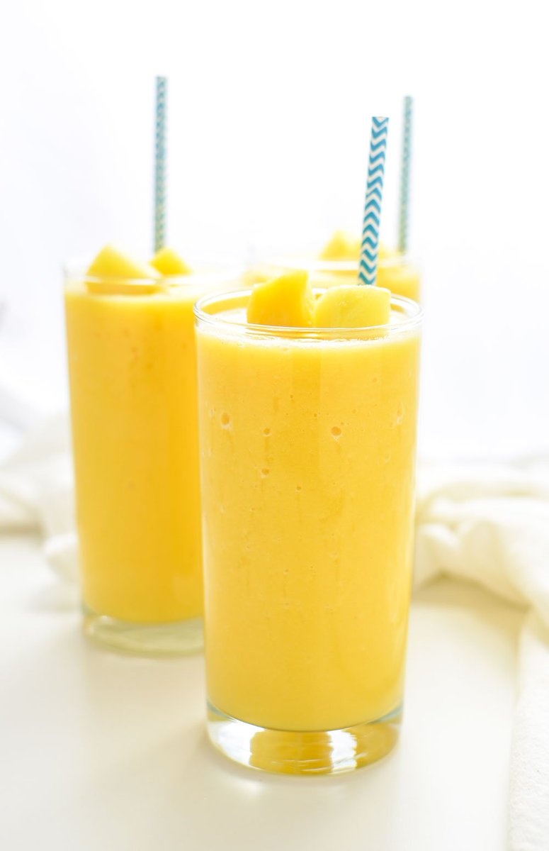 SunRichFresh's tweet photo. Get your #VitamicC and #bromelain with this orange pineapple smoothie:  https://t.co/BsmU8SSvUN https://t.co/I3BDNETZn3