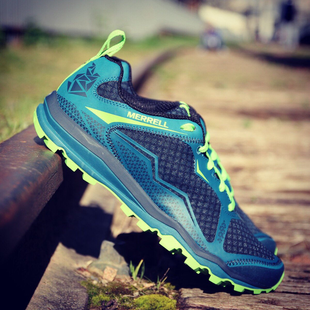 Paris_R_Runners's tweet photo. Coming soon : test @MerrellFrance All out crush light... Affaire à suivre ! #merrell #merrelloutdoor #trailrunning https://t.co/9dBs7DXVxW