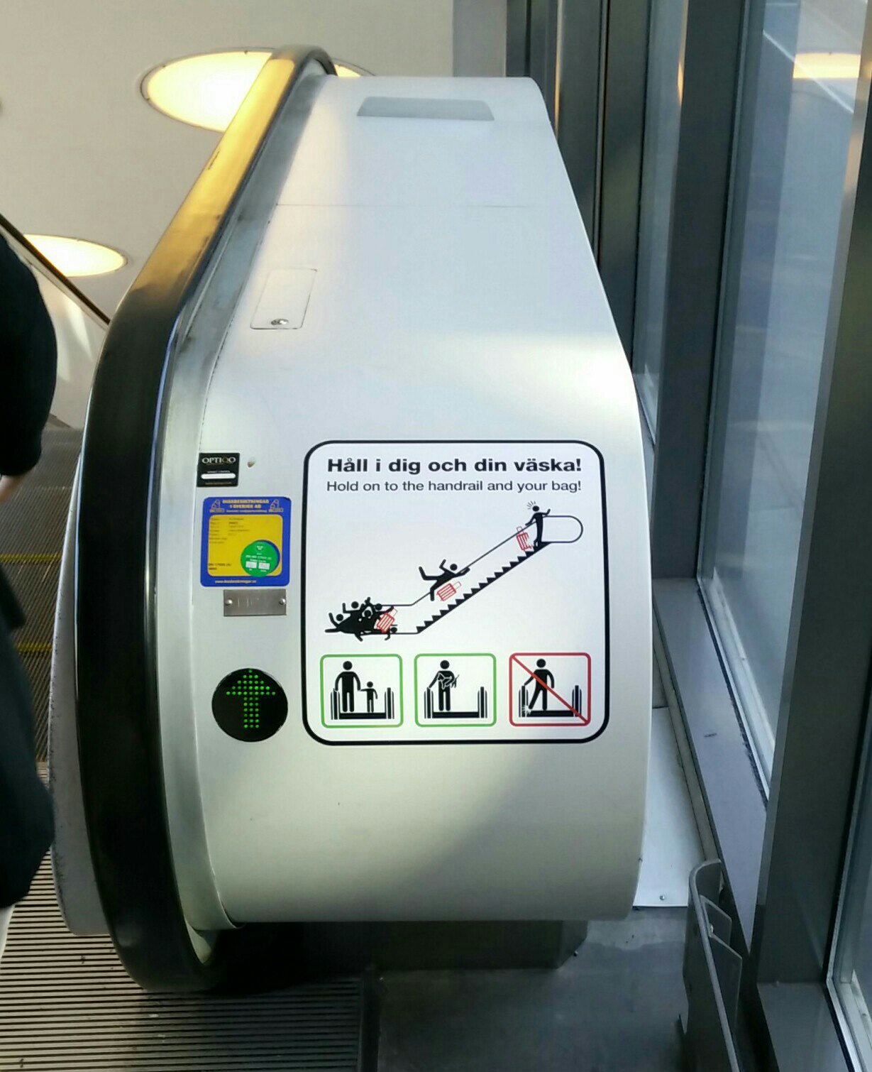 Cfl9ovQW4AAExc3.jpg:large