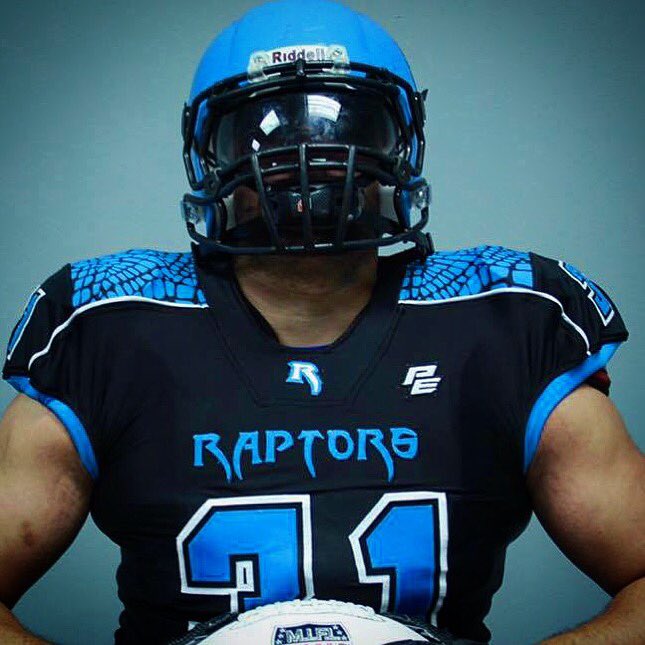 PhenomBrand's tweet photo. CUSTOM FOOTBALL UNIFORMS. DM US! #nanoflex #sublimation #compressionfit #playfast https://t.co/cLz0ESTeW1