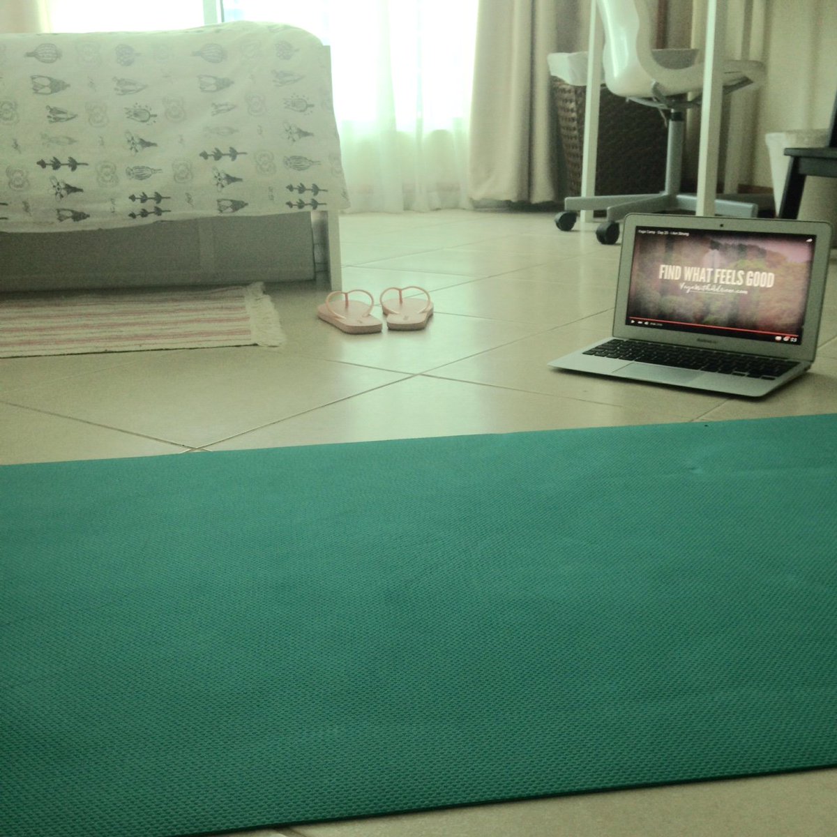 anu_chowdhary's tweet photo. @yogawithadriene Hello from sunny Dubai! Day 25 of the yoga camp. #findwhatfeelsgood https://t.co/cWtRmqOYVa