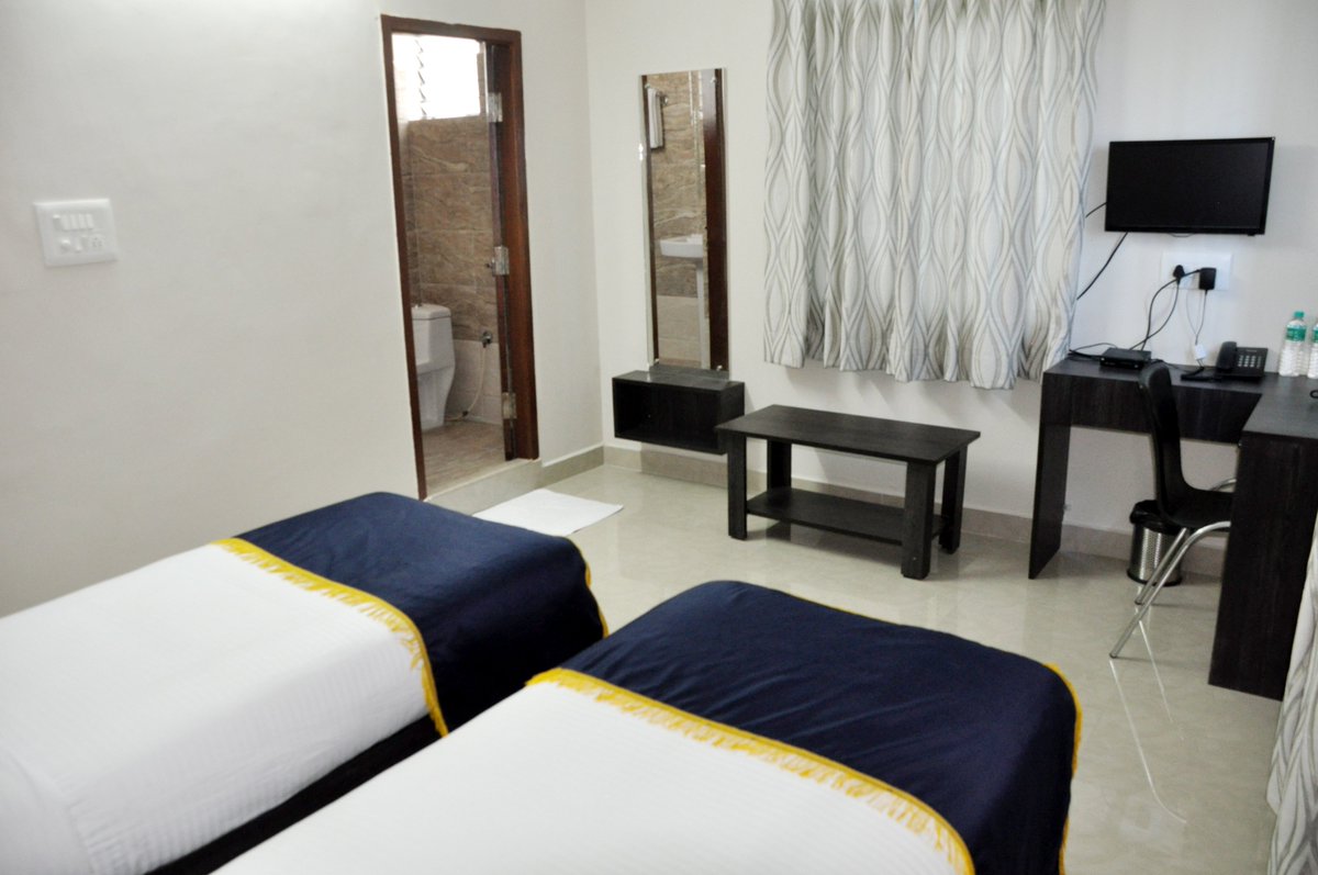 eco_comforts's tweet image. Book serviced apartments for the price of 6 cups of cold coffee of a leading cafe in Bangalore.6 cold coffees=1 room