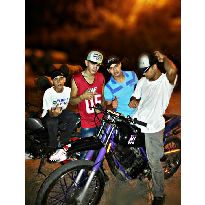 santiago_2320's tweet image. Nocturnos W.B #DTrgente175 #Apache180.🏁🏁🏁✊