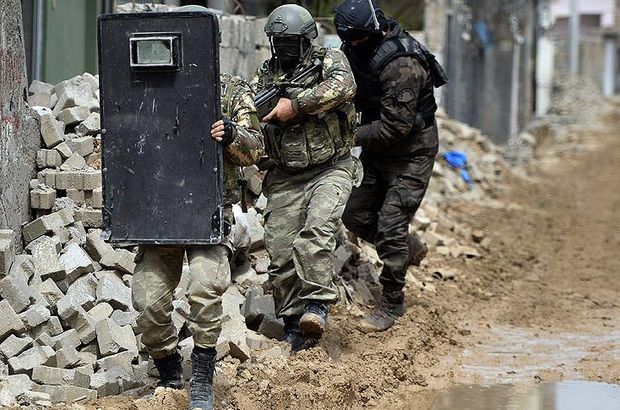 #YeriGelmişkenSöyleyeyim Mardin Nusaybin 'de ''Vali Devre Dışı Operasyonları En Üst Rütbeli Komutan Yönetecek''