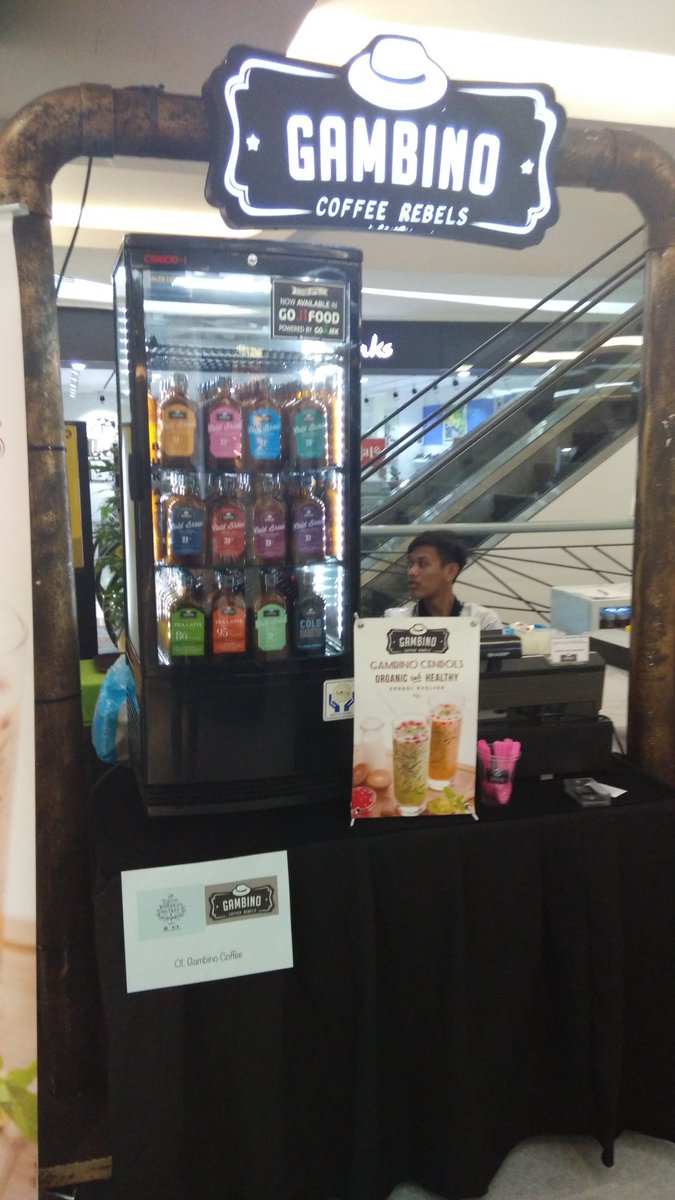 marketplusID's tweet photo. Biar ga ngantuk ni #PlusFriend
Yuk mampir ke boothnya 
@GambinoCoffee @NamasteFestival @fXSudirman #JWM2016 https://t.co/VqGdwtRE6f