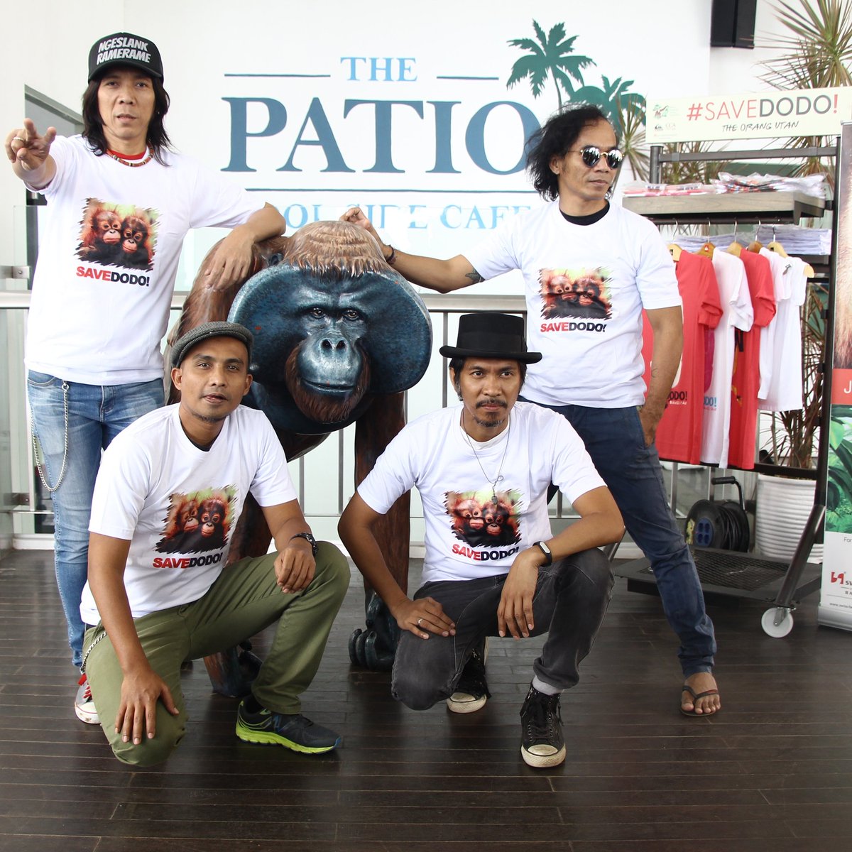SBBalikpapan's tweet photo. Thank you for coming and support #savedodo
SLANK @slankdotcom during visit The Patio Pool Side Cafe this morning https://t.co/YeUMwVMXXK