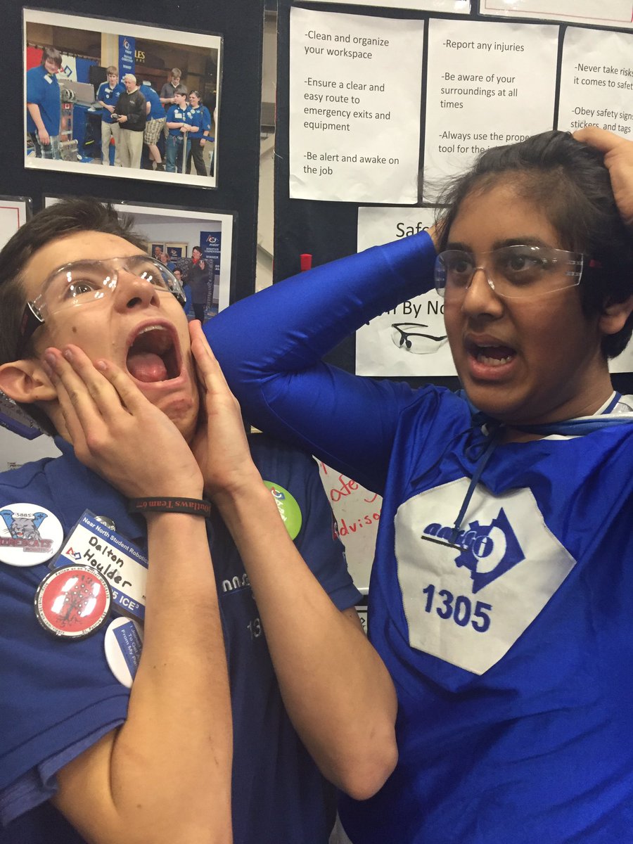 FIRSTTeam1305's tweet image. When you don&apos;t see judges #omgrobots #FRCproblems #thechairmanslife