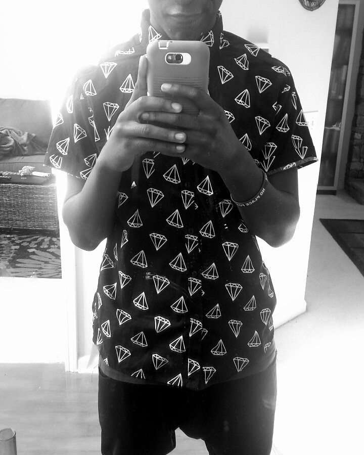 munchpaikid's tweet photo. The Goof with diamonds https://t.co/4GzUx4iv9M
