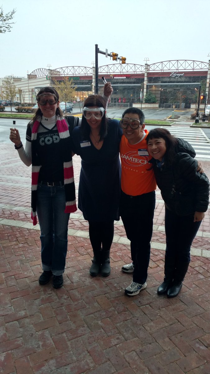 CScheerleader's tweet photo. Snowing at DC Code Kitchen so are breaking from coding to do some snow analysis. #IDEAADC @malyndacf @tra_mazing https://t.co/6MMjN0AJ3K