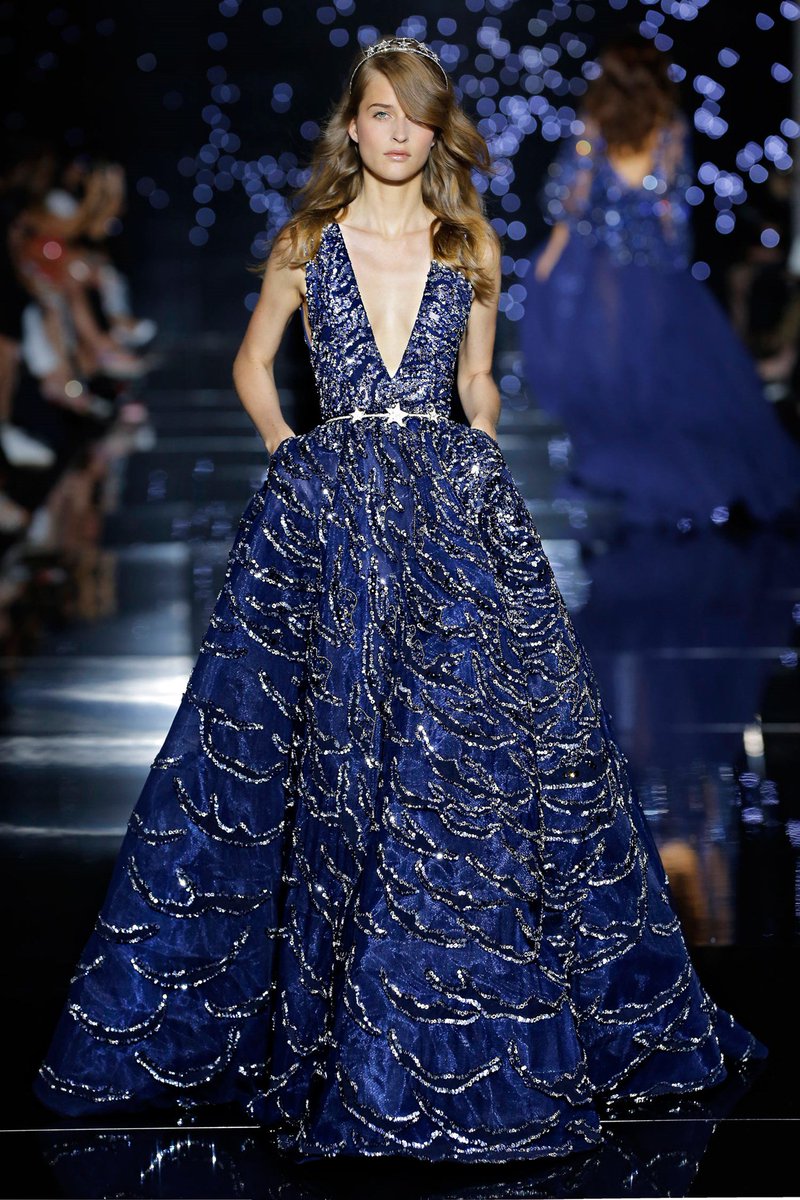 burberrylust's tweet photo. Zuhair Murad FW15 https://t.co/ngqS9FWTz9