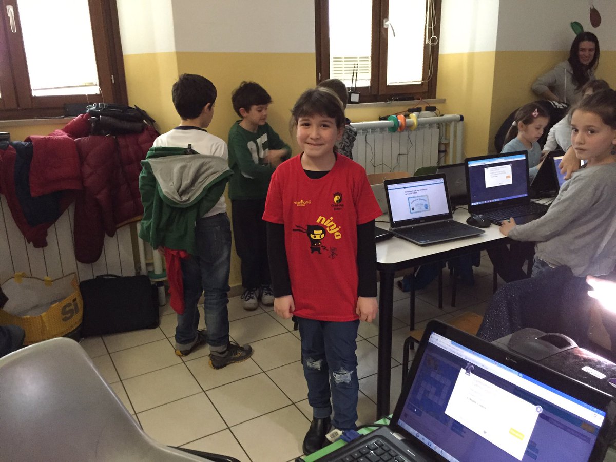 coderdojoosimo's tweet image. #coding #coderdojo maglia ufficiale!