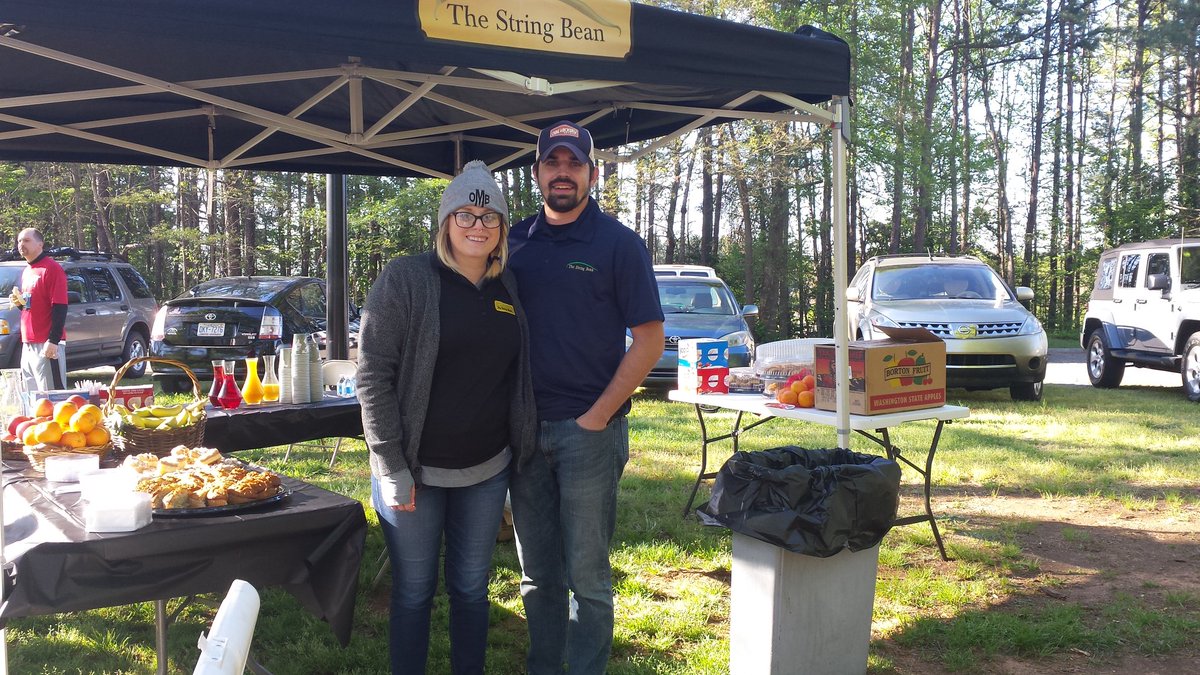 cityofbelmont's tweet photo. Thank you String Bean for sponsoring our event#BelmontRailTrail5K https://t.co/q6YsciGNbx