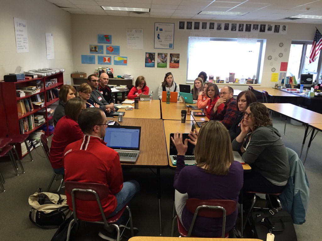 thinkbigmuch's tweet image. RtI &amp;amp; Interventions collaboration @EdcampEC #edcampEC Teachers from all over the region!